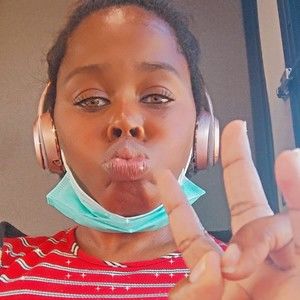 Meet your Posher, Nikki renee